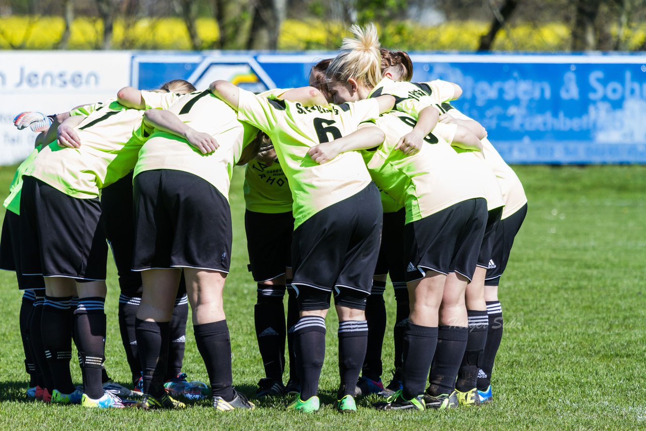 Bild 101 - Frauen SV Frisia 03 Risum Lindholm - Heider SV : Ergebnis: 8:0